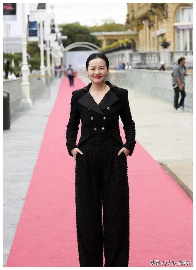 恭喜!女星红毯斗艳“风向”变了,捂得严实还艳压群芳,才是真美