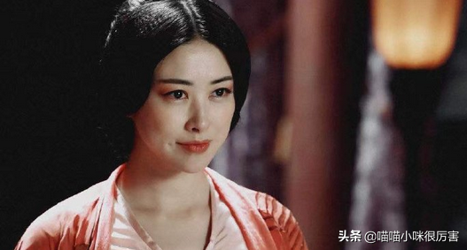 被誉为中国第一美女,与法拉利总裁谈恋爱,朱珠到底靠什么?