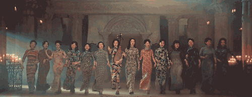 旗袍如照妖镜,看看这17位女星,谁最惊艳,谁像偷穿大人衣服?