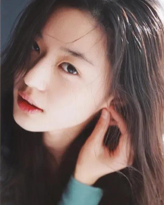 那些年被评为韩国最美的十大女星,宋慧乔仅排第七,金喜善垫底