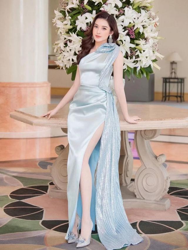 越南第一美女,热巴的脸柳岩的胸关晓彤的腿!她是怎么锻炼的?