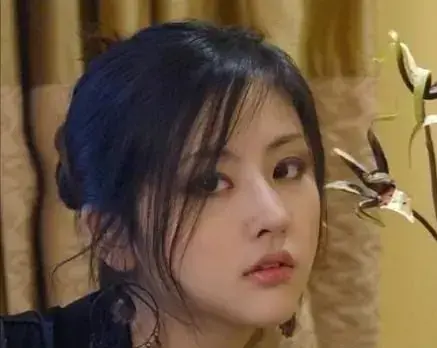 看多了网红脸,更怀念天涯时代的民间美人了,天然风情撞脸刘亦菲
