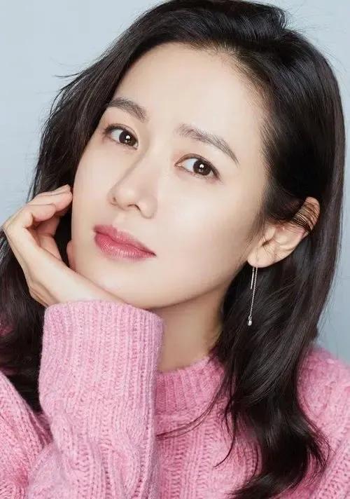 韩国十大最美女星,你觉得谁是实至名归?