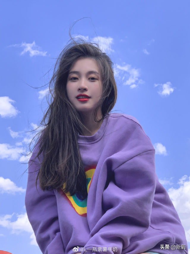 这张忧郁的甜妹脸,随便一张都是会被美少女们拿来做头像的程度
