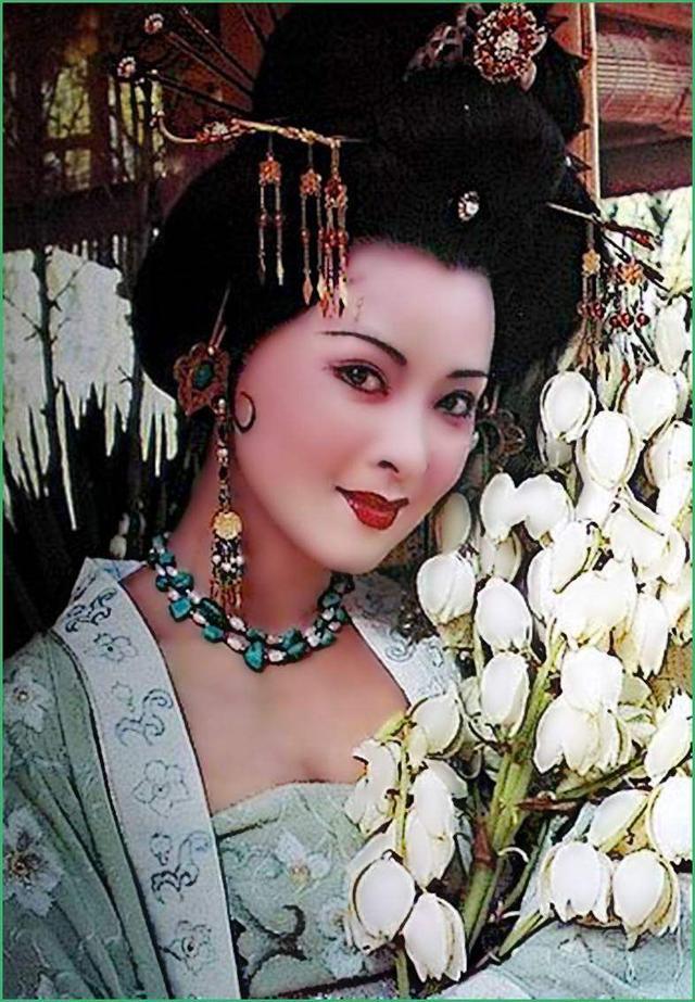 中国古代四大美女:西施、王昭君、貂蝉、杨玉环扮演者,谁最美!