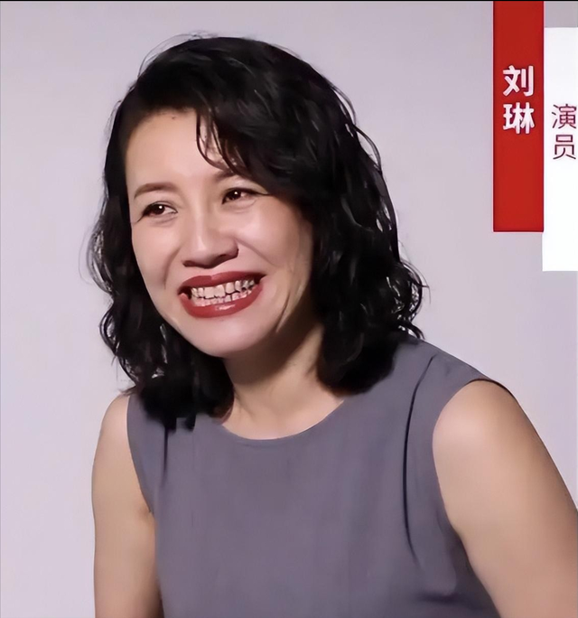 “自带苦相”的九位女星,个个愁容满面,演什么都丧,太吃亏了
