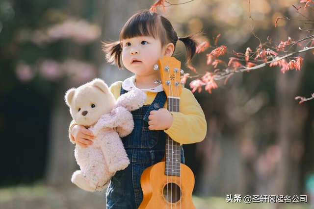 120个出自古诗词的好听惊艳女孩名字大全(带解释)