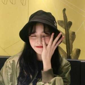微信名女生简单气质(知性气质女微信名字优雅大方-可爱点)