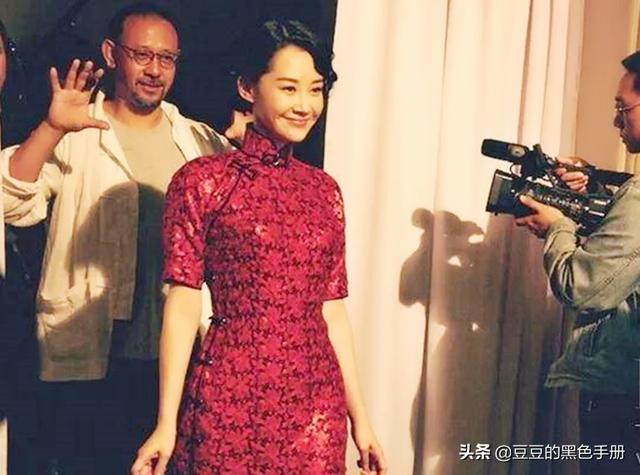 旗袍如照妖镜,看看这17位女星,谁最惊艳,谁像偷穿大人衣服?