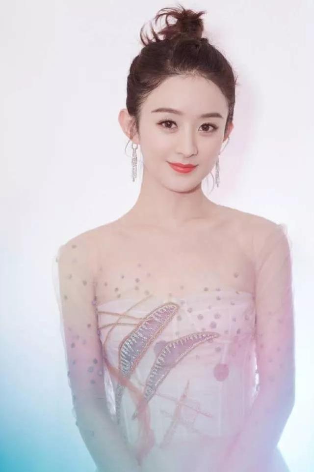 新鲜出炉的十大美女排名,第二名充满异域风情,你认同吗?