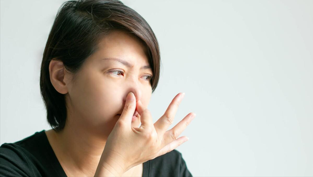 为什么女性下方会有异味?哪些异味要引起注意?医生帮您分析