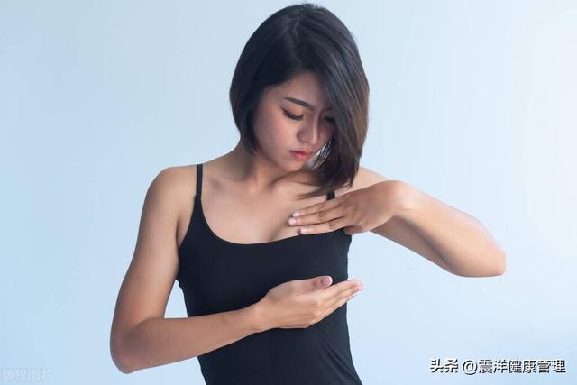 乳房太大是好是坏?需要手术吗?医生:看具体情况而定