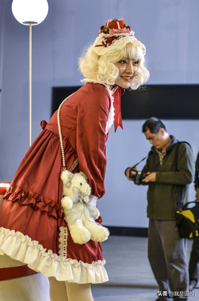 圣诞女孩,之:方寸之间显风姿(头条首发)