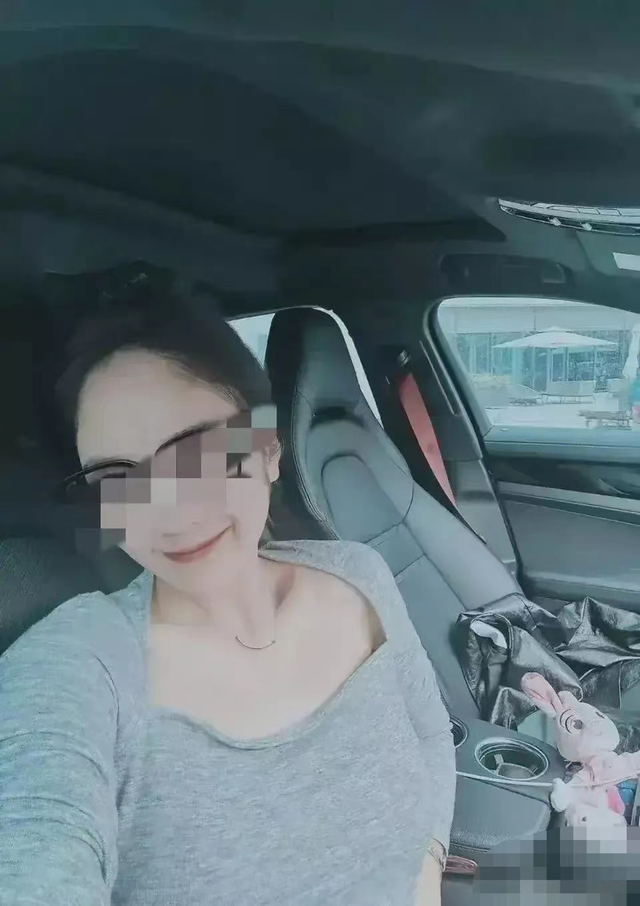 女大学生和男友在停车场发生关系,被男方拍视频发到网上,引热议