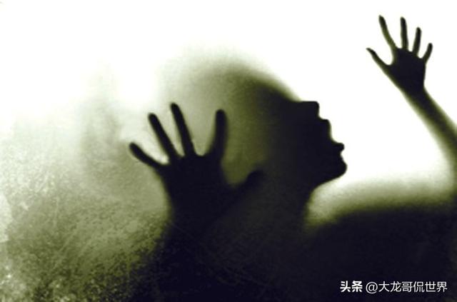 巴基斯坦发生恶性案件,女子晚上去公园散步,惨遭两男子强奸