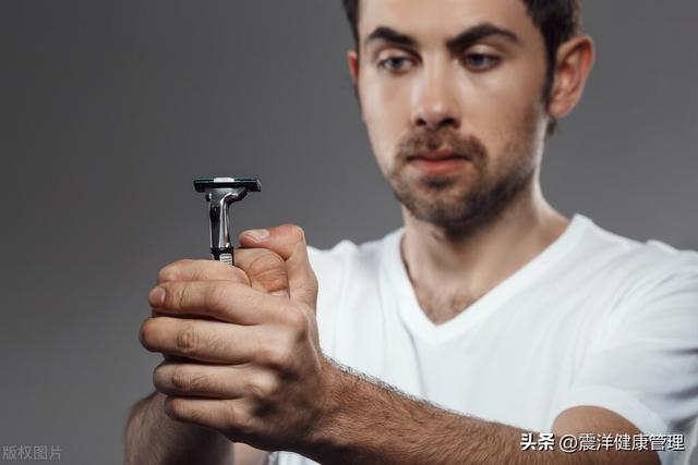 女性屁屁中间毛太多,正常吗?能不能直接剃掉?看完就明白了