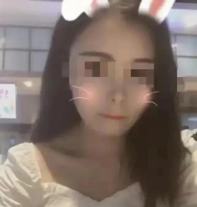 浙江某大学女生1V5,脚踏6条船,39分钟录音被曝光,内容震碎三观