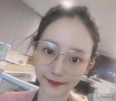 绿地事件女主婚内出轨怀孕:物质富养的女孩究竟有多傻?