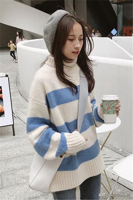 欢乐颂调皮美女杨紫和时尚模特比拼条纹毛衣搭配,你们觉得谁好看