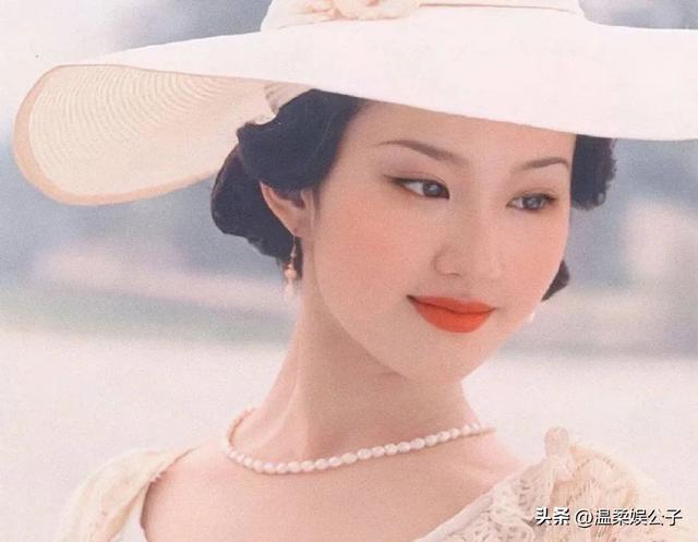 刘亦菲到底算不算中国第一美女?看看她和范冰冰的合照你就有答案