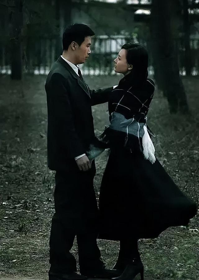 10部评分高的谍战剧,《悬崖》垫底,《潜伏》只能排第二