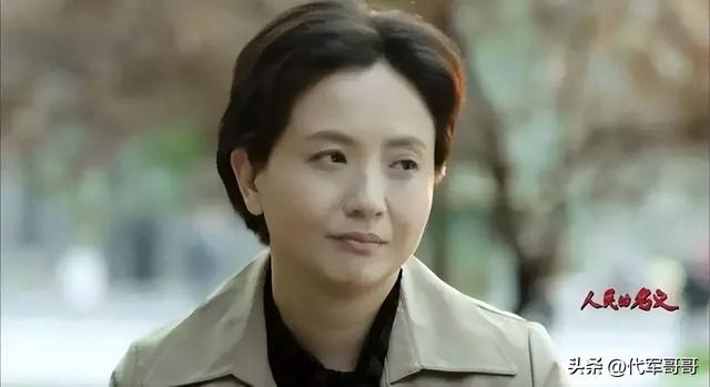 “江南第一美女”陶慧敏:嫁给初恋恩爱至今,却被谣传守寡10年