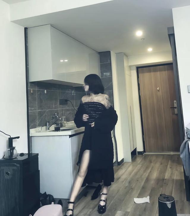 又有美女网红骑手车祸去世!现场一片狼藉好惨烈,生前不听人劝阻
