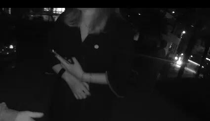 杭州一女子被狗咬,发飙咬上了狗主人