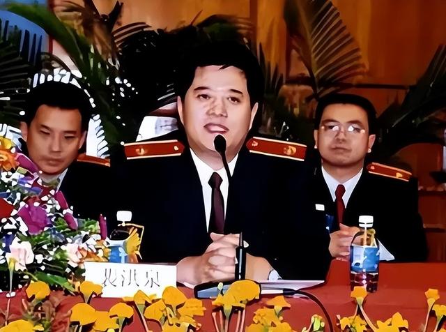深圳色虎:家里搜出3000万,睡美女律师,长期霸占5名女法官