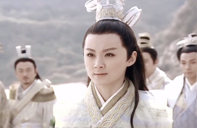 没想到啊!长大后才发现,“她们”居然是一个人演的