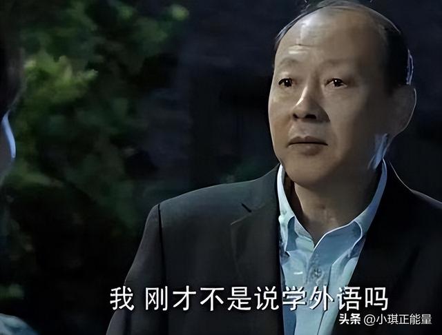 许迈永案:睡女公务员,玩女明星,要求女方穿制服丝袜高跟鞋开房