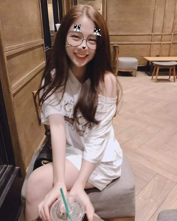 越南90后钢琴女神福利美照 风姿绰约,美若天仙