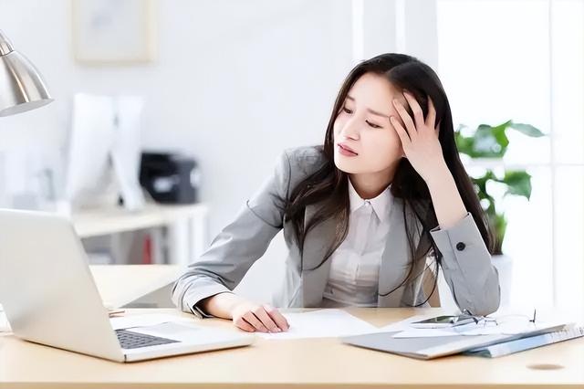 我和38岁大龄剩女交往一个月,明白了她剩下的原因,很现实
