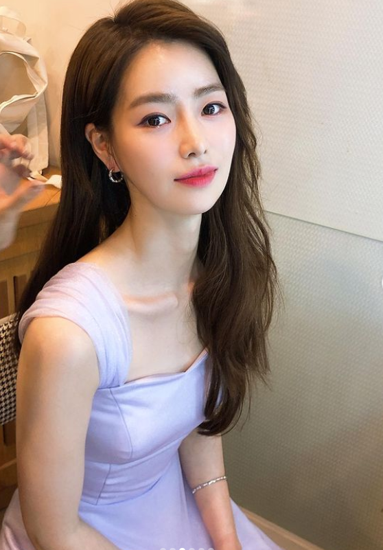 “韩国汤唯”火遍全网!出道演19禁电影狂拿奖,新戏变蛇蝎美女