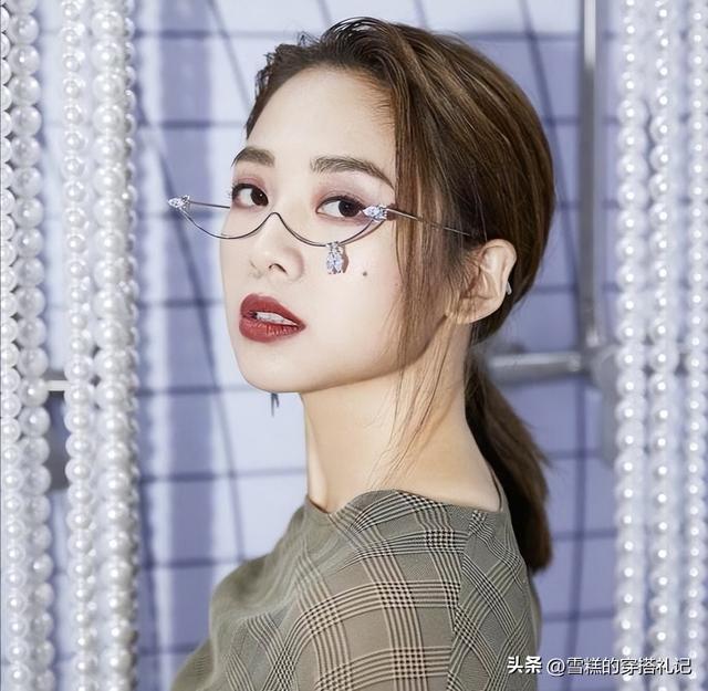 脸上这3处有“痣”的女人,千万别去点掉!看着气质高级还特减龄