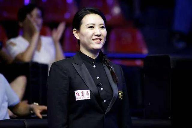 盘点台球界4位美女裁判,个个身材出众,颜值不输大明星