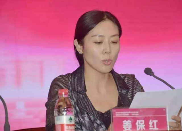盘点七大美女“女色虎”,包养男宠,以色谋权,不堪入目