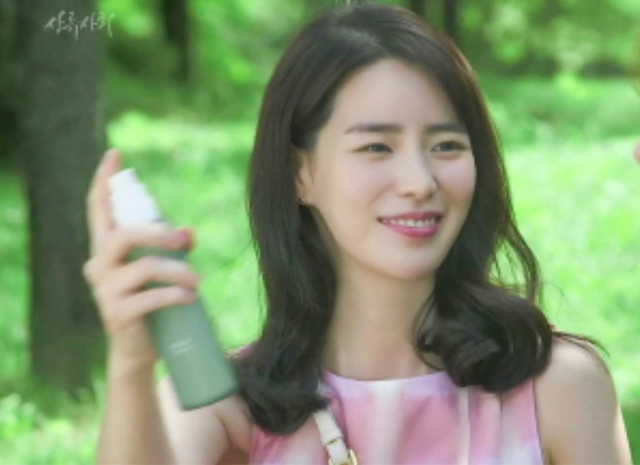 “韩国汤唯”火遍全网!出道演19禁电影狂拿奖,新戏变蛇蝎美女