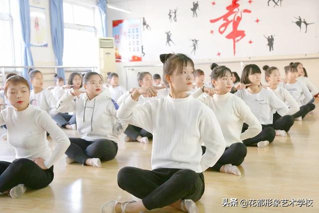 女生最吃香的七大专业!家有女孩建议收藏
