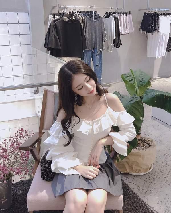 越南90后钢琴女神福利美照 风姿绰约,美若天仙