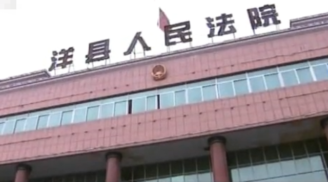2013年,少女替男友坐牢,出狱后男友却另结新欢,女孩:忍不了