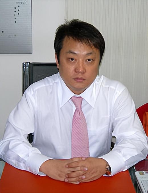 中国女孩为当偶像远赴韩国,却被公司强迫发内衣照!还有的被性侵