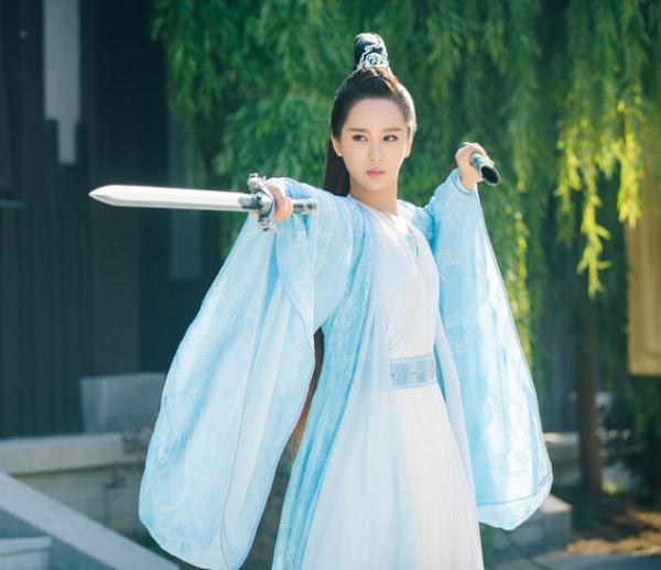 六大古装美人,佟丽娅力压杨紫,杨幂第二,第一如仙女