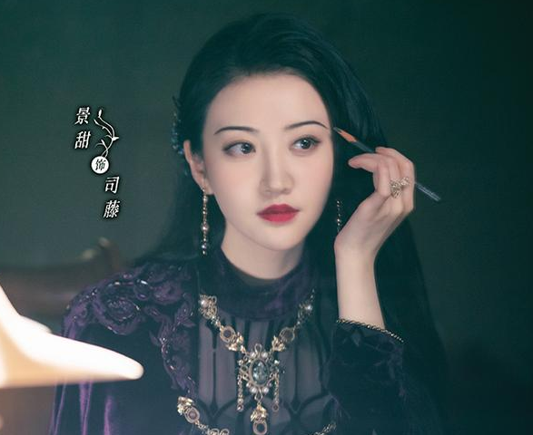 美貌毁灭利器“齐刘海”,娱乐圈12个女星留完颜值下降气质全无