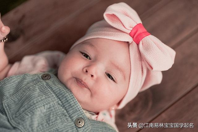 唐诗宋词起名:200个有智慧涵养的女孩名,灿若樱花,空灵典雅