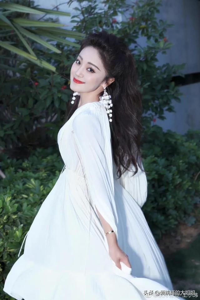 气质美女王小玮,琴键上的舞蹈家