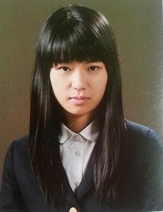“韩国汤唯”火遍全网!出道演19禁电影狂拿奖,新戏变蛇蝎美女