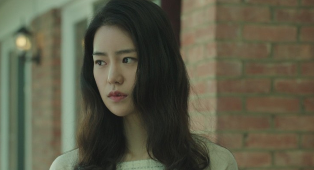 “韩国汤唯”火遍全网!出道演19禁电影狂拿奖,新戏变蛇蝎美女