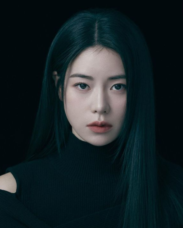 “韩国汤唯”火遍全网!出道演19禁电影狂拿奖,新戏变蛇蝎美女