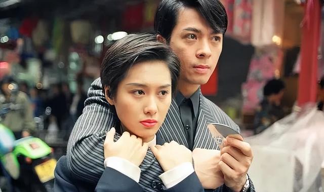 15位一眼万年的短发美女,年轻时个个美到窒息,今有人网上求工作